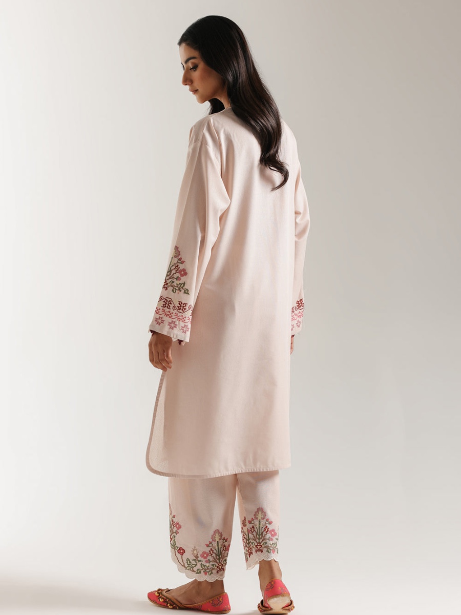 EMBROIDERED SUIT