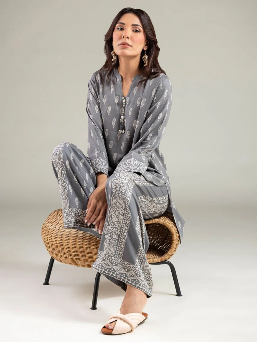 V-NECK KURTA